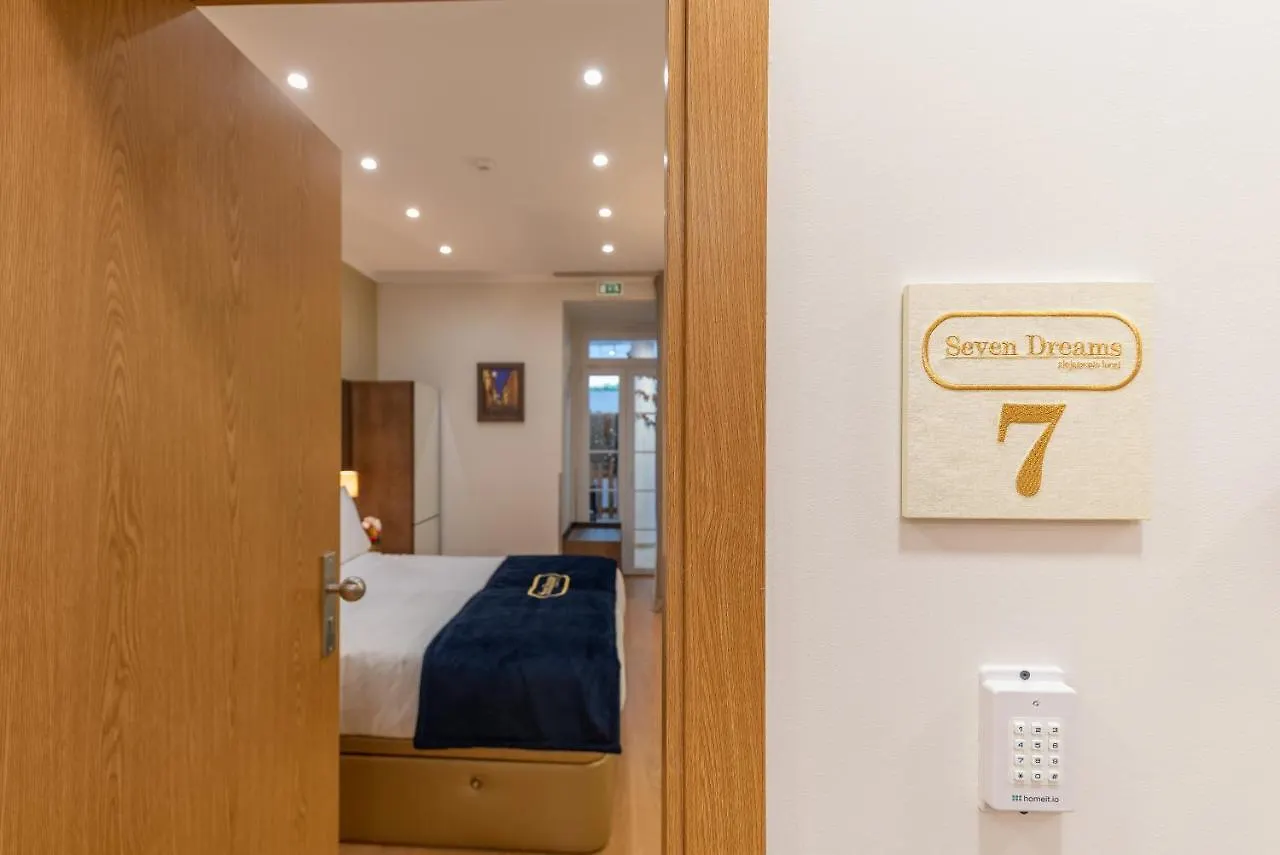 Seven Dreams Suites Lisboa 3*,
