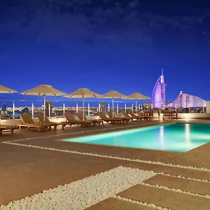 Lemon Tree Hotel, Jumeirah Egyesült Arab Emírségek